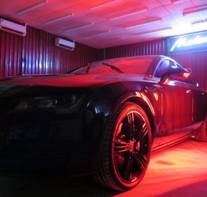 Xe Audi a8